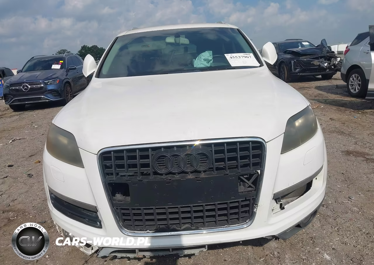 2011 Audi Q7 3.0T Premium VIN:WA1CGAFE6BD003590 - 6