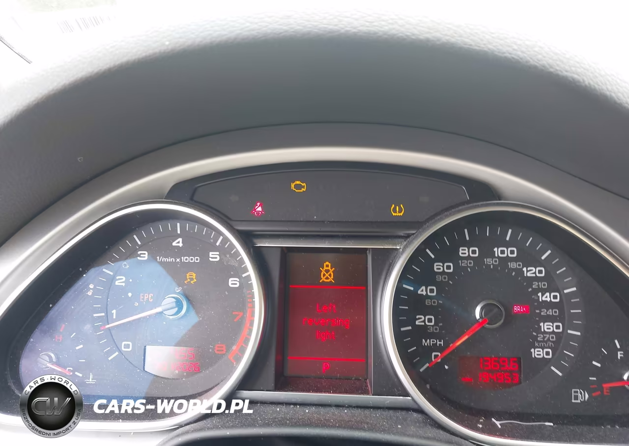 2011 Audi Q7 3.0T Premium VIN:WA1CGAFE6BD003590 - 7