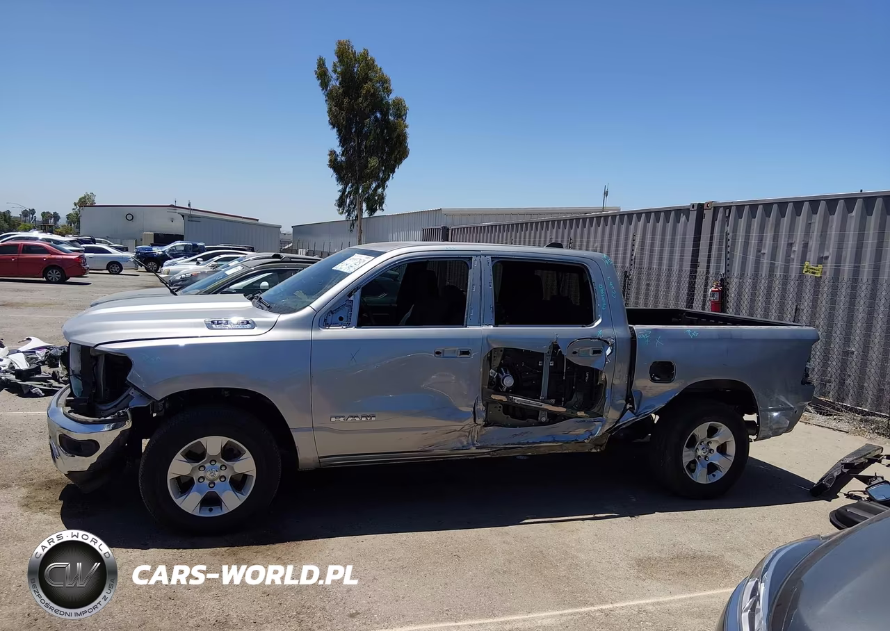 2021 Ram 1500 Big Horn 4X4 5'7 Box VIN:1C6SRFFT8MN643974 - 15