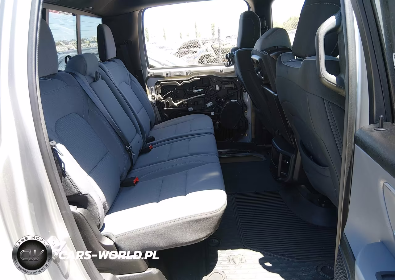 2021 Ram 1500 Big Horn 4X4 5'7 Box VIN:1C6SRFFT8MN643974 - 8