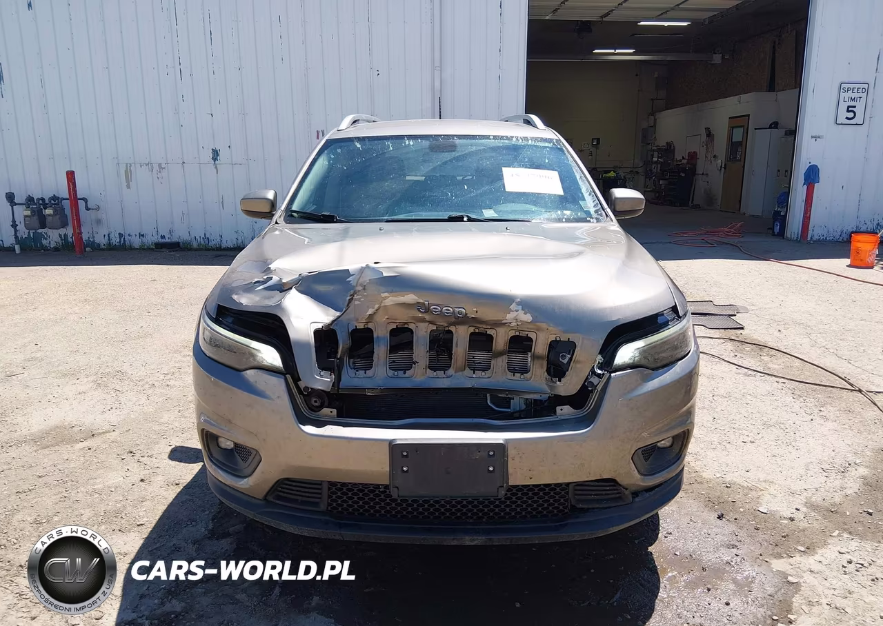 2019 Jeep Cherokee Latitude 4X4 VIN:1C4PJMCX3KD112511 - 12