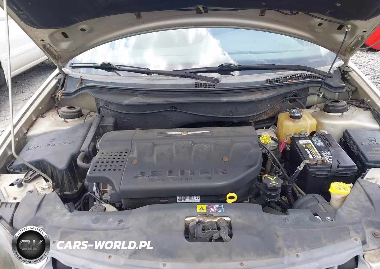 2005 Chrysler Pacifica Touring VIN:2C4GM68415R589599 - 10