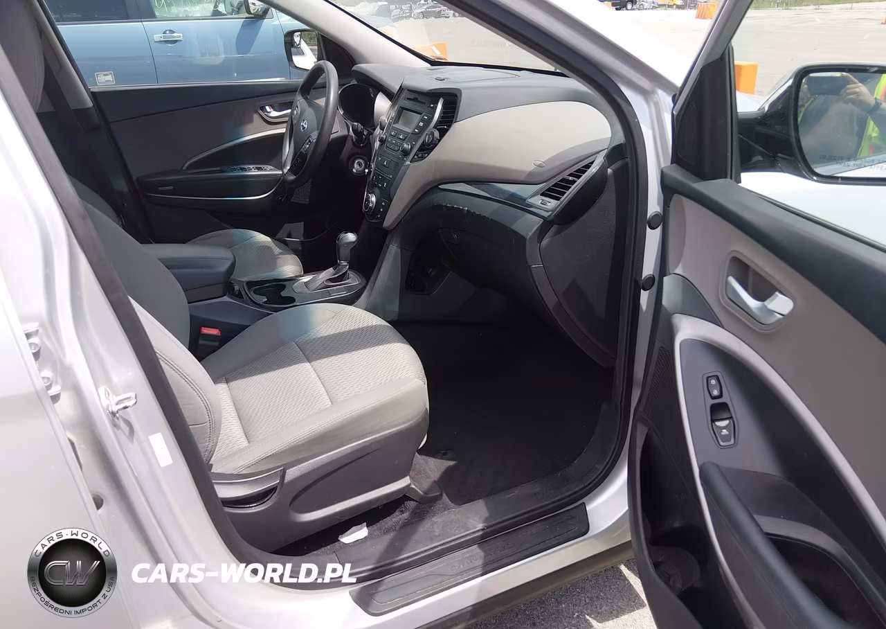 2016 Hyundai Santa Fe Sport 2.4L VIN:5XYZT3LB7GG318490 - 5