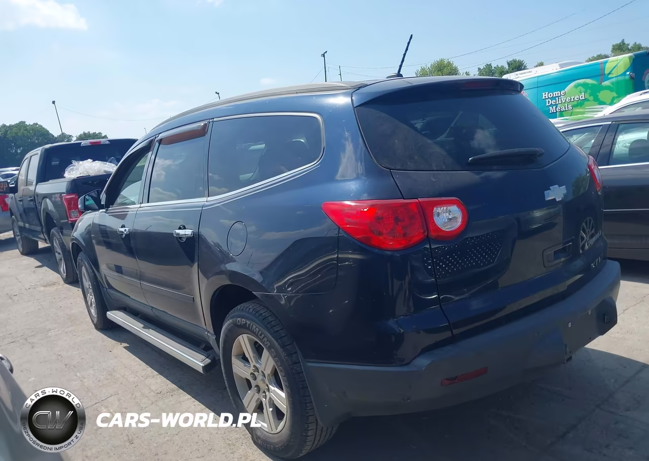 2010 Chevrolet Traverse Lt VIN:1GNLRFED9AJ231094 - 3