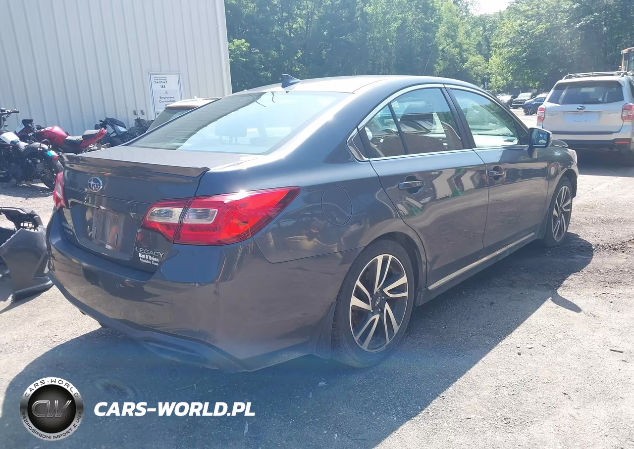 2018 Subaru Legacy 2.5I Sport VIN:4S3BNAS66J3005334 - 4
