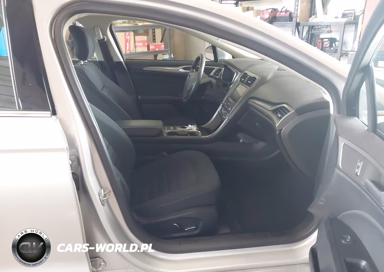 2019 Ford Fusion Hybrid Se VIN:3FA6P0LU3KR274161 - 5