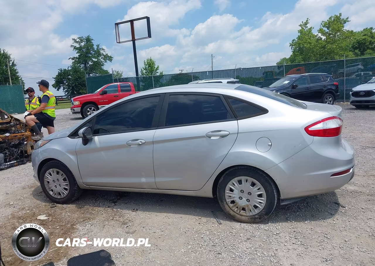 2019 Ford Fiesta S VIN:3FADP4AJ4KM101396 - 14