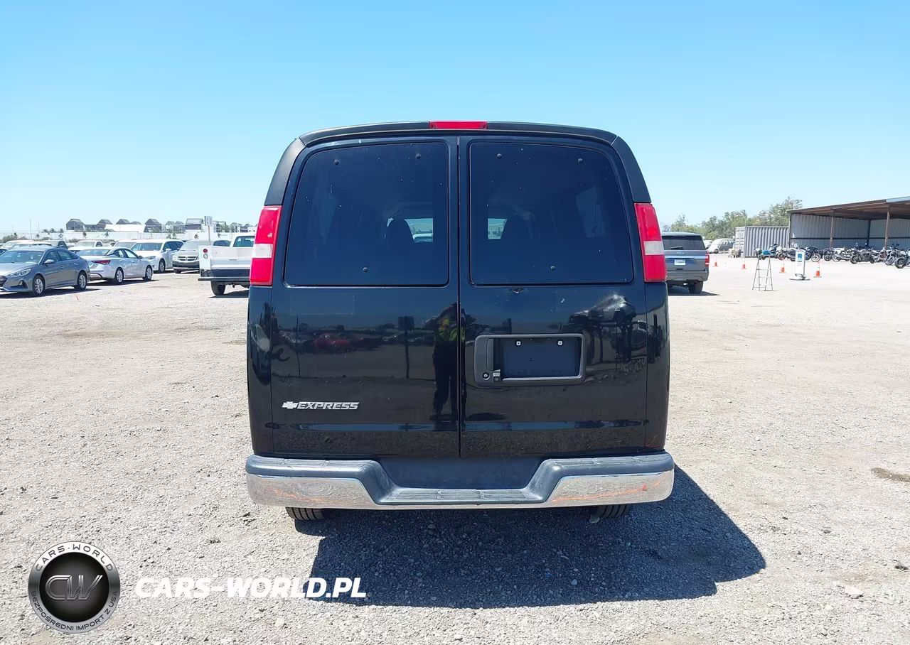 2017 Chevrolet Express 3500 Lt VIN:1GAZGPFF1H1272594 - 22