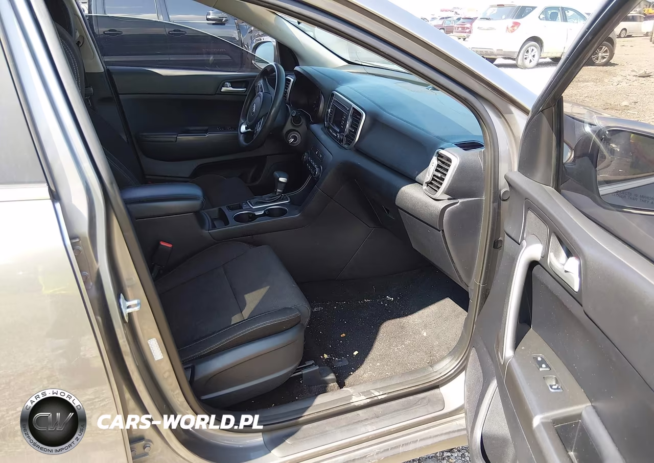 2018 Kia Sportage Lx VIN:KNDPM3AC9J7489956 - 5