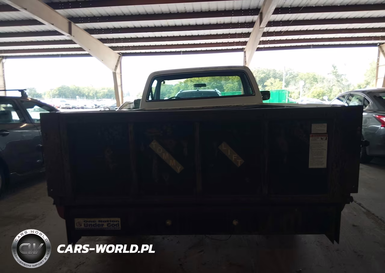 1986 Chevrolet C10 VIN:1GCDC14H6GF411165 - 16