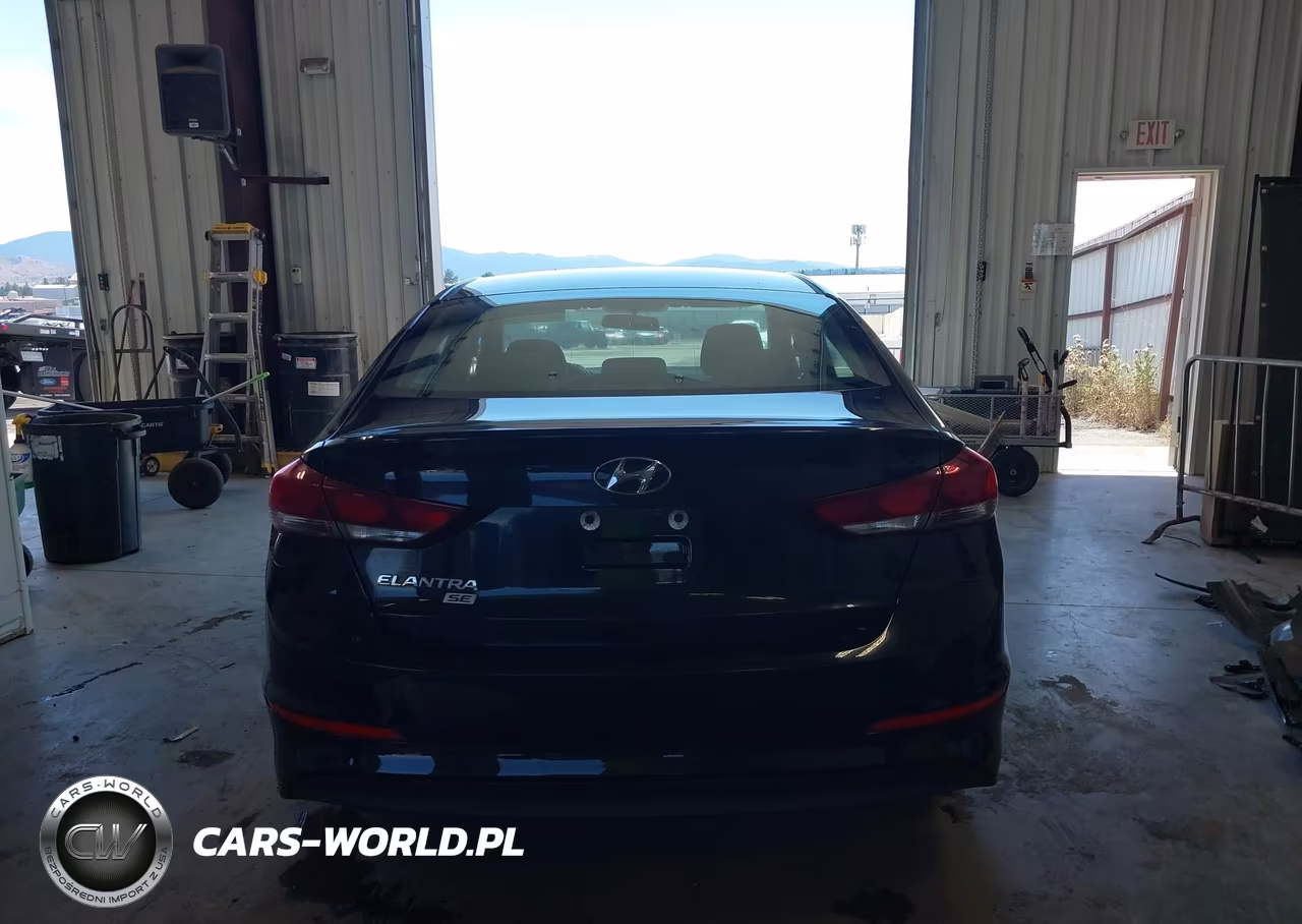 2018 Hyundai Elantra Se VIN:5NPD74LF2JH353817 - 17