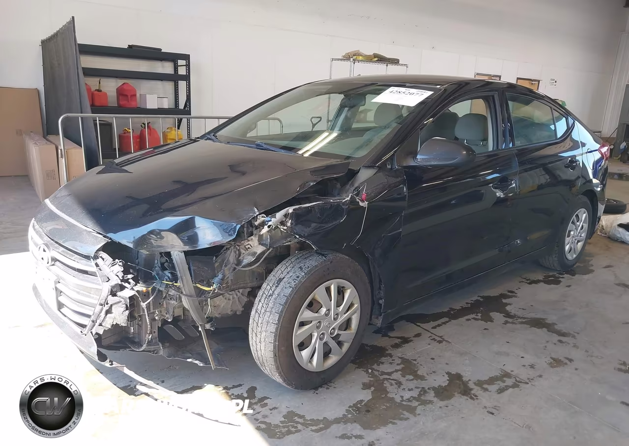 2018 Hyundai Elantra Se VIN:5NPD74LF2JH353817 - 2