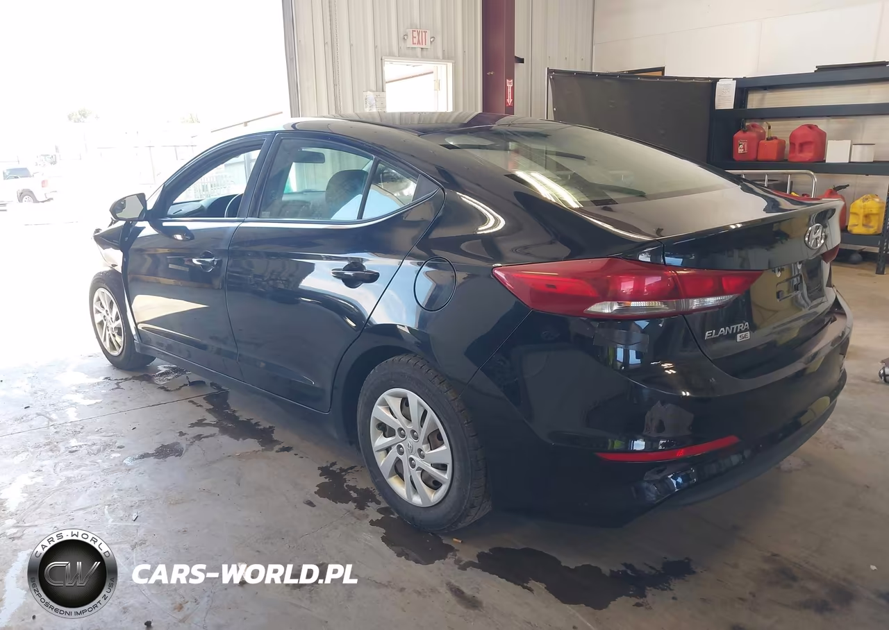 2018 Hyundai Elantra Se VIN:5NPD74LF2JH353817 - 3
