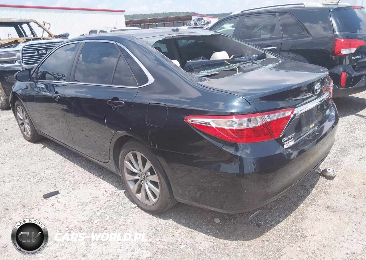 2017 Toyota Camry Xle VIN:4T1BF1FKXHU288261 - 3