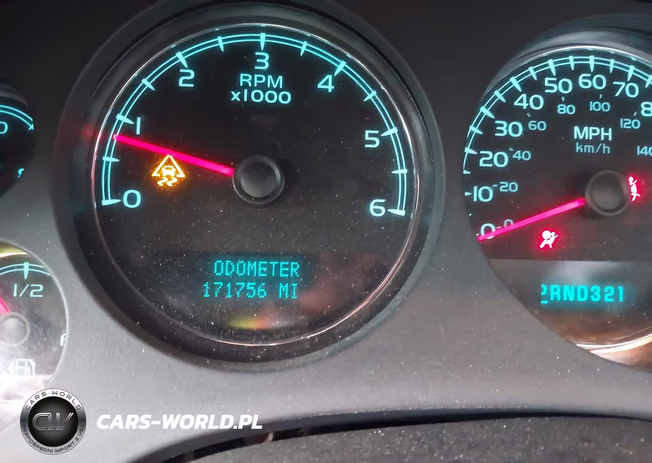 2007 Chevrolet Suburban Ltz VIN:1GNFC16J87R364686 - 7