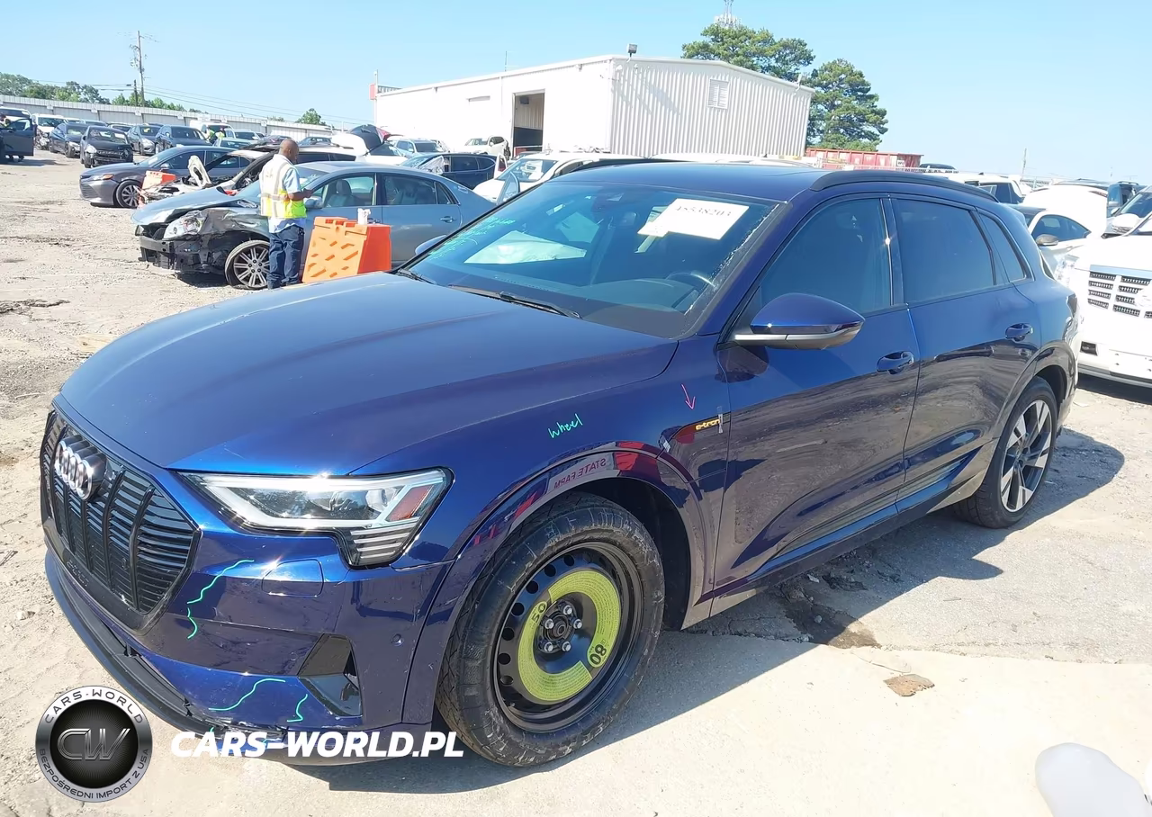 2022 Audi E-Tron Premium Quattro VIN:WA1AAAGE4NB012120 - 2