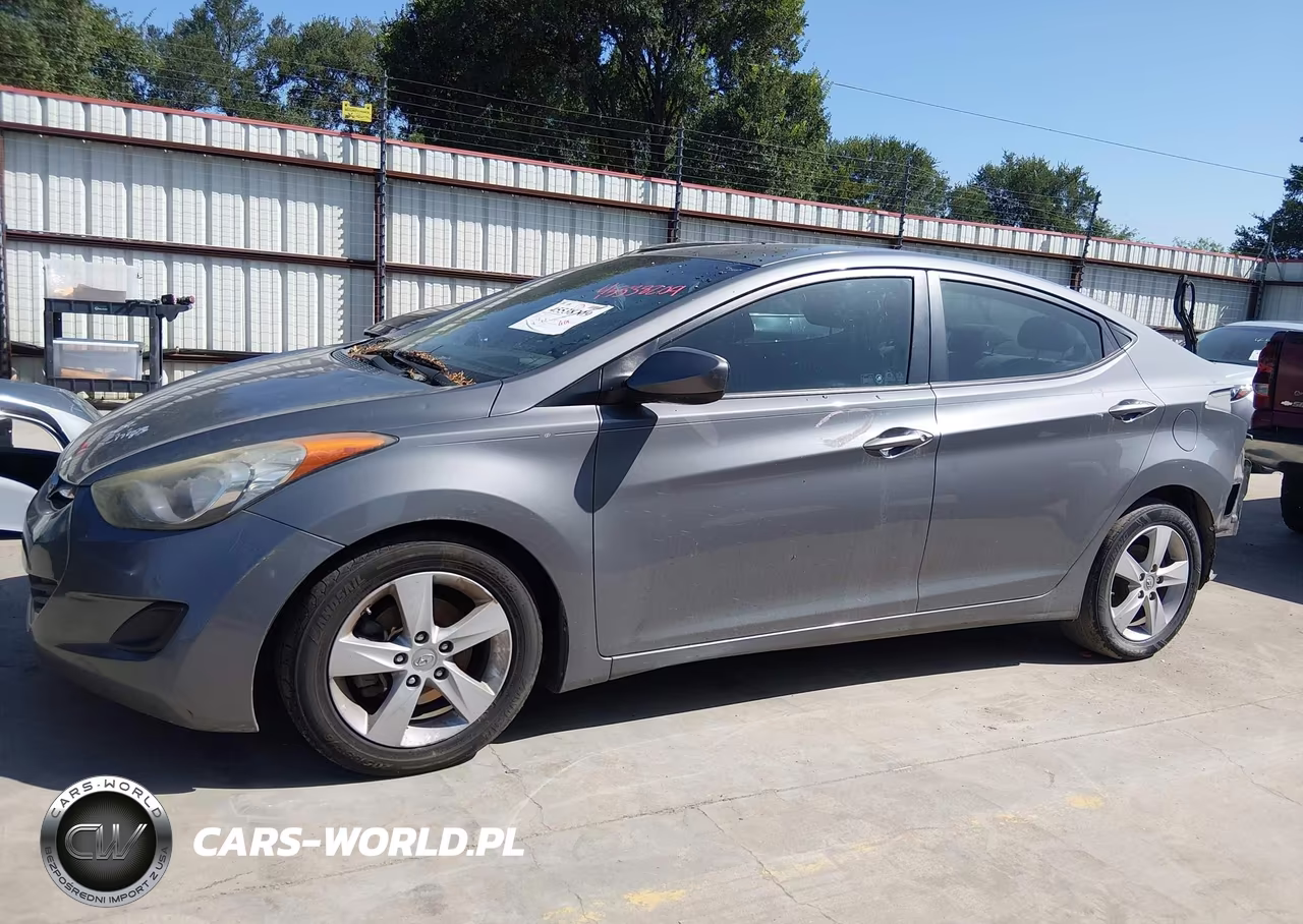 2013 Hyundai Elantra Gls VIN:5NPDH4AE6DH351919 - 15