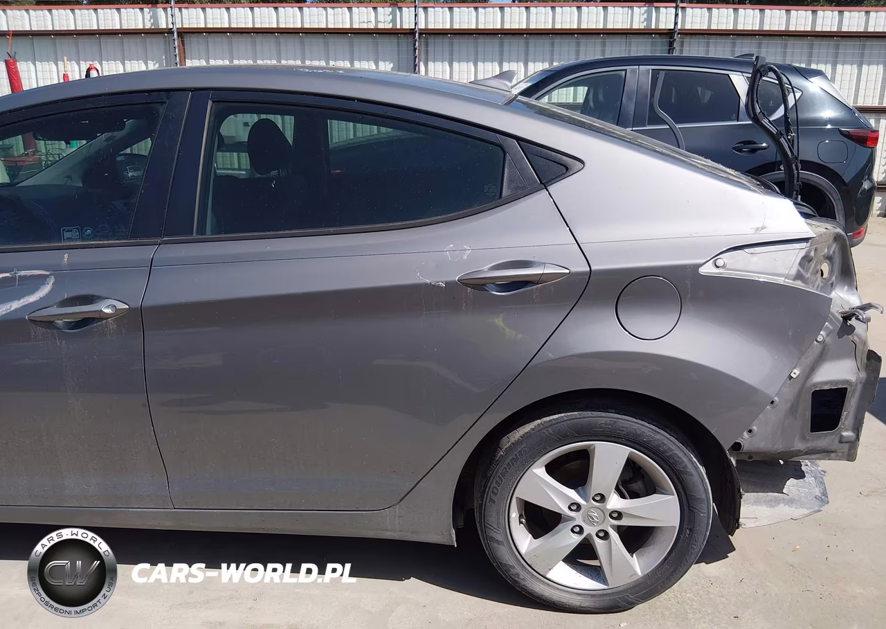 2013 Hyundai Elantra Gls VIN:5NPDH4AE6DH351919 - 18