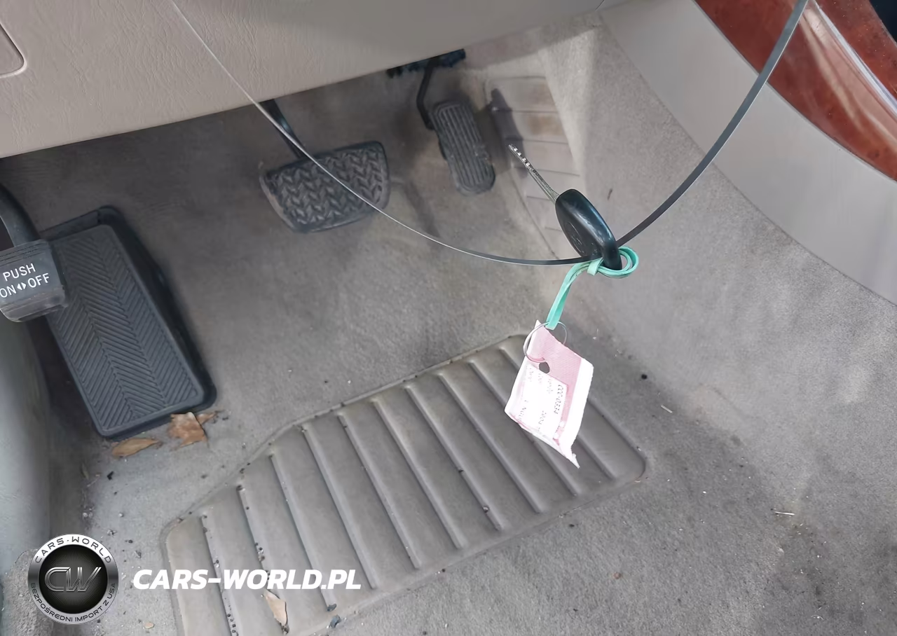 2004 Toyota Camry Xle V6 VIN:4T1BF30K14U077058 - 11
