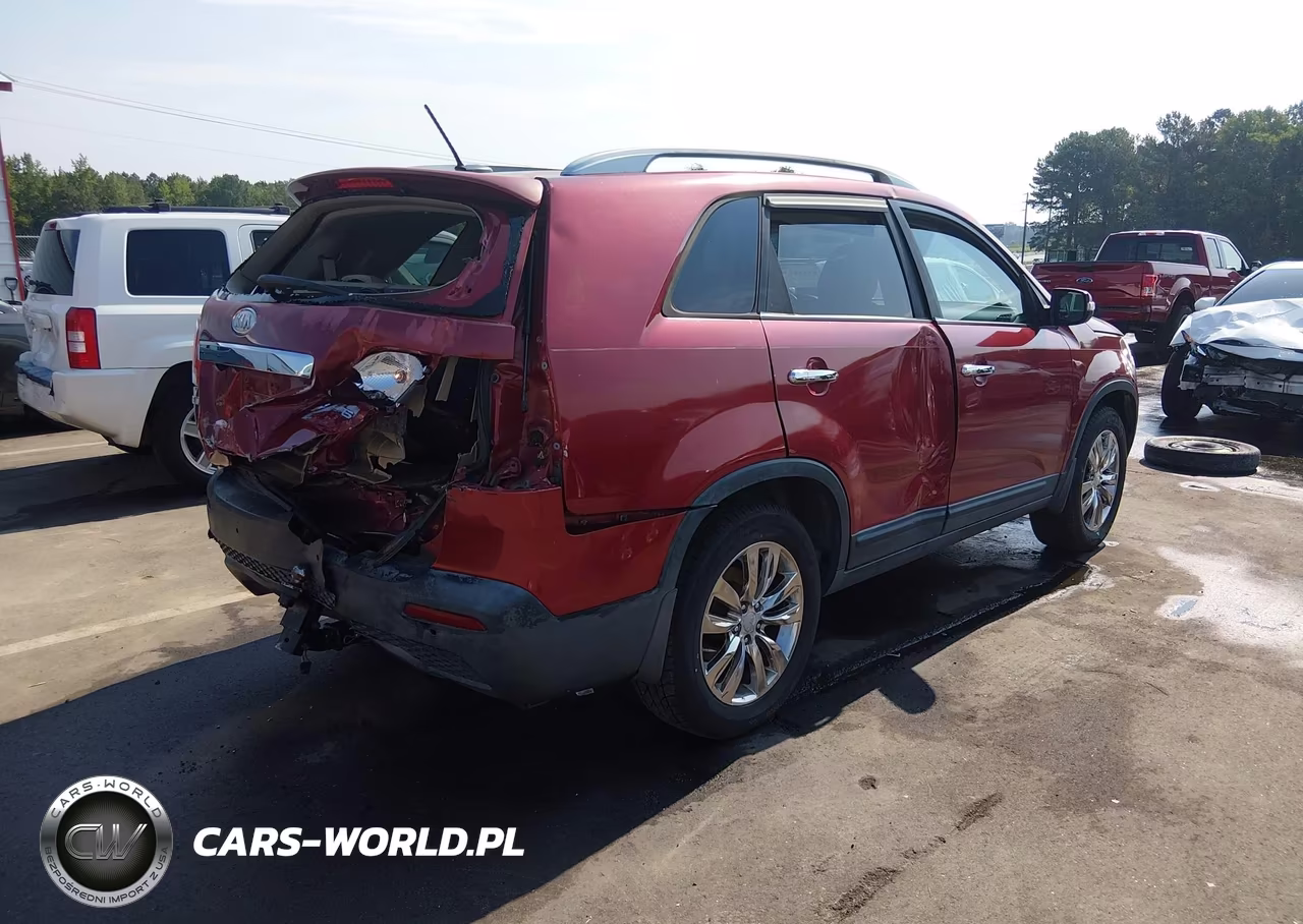 2011 Kia Sorento Ex V6 VIN:5XYKU4A20BG041343 - 4