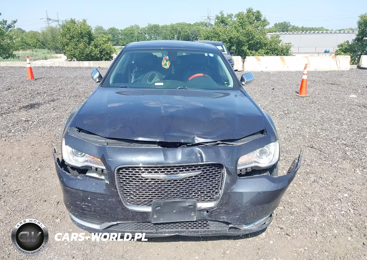 2017 Chrysler 300C VIN:2C3CCAEG6HH565252 - 12