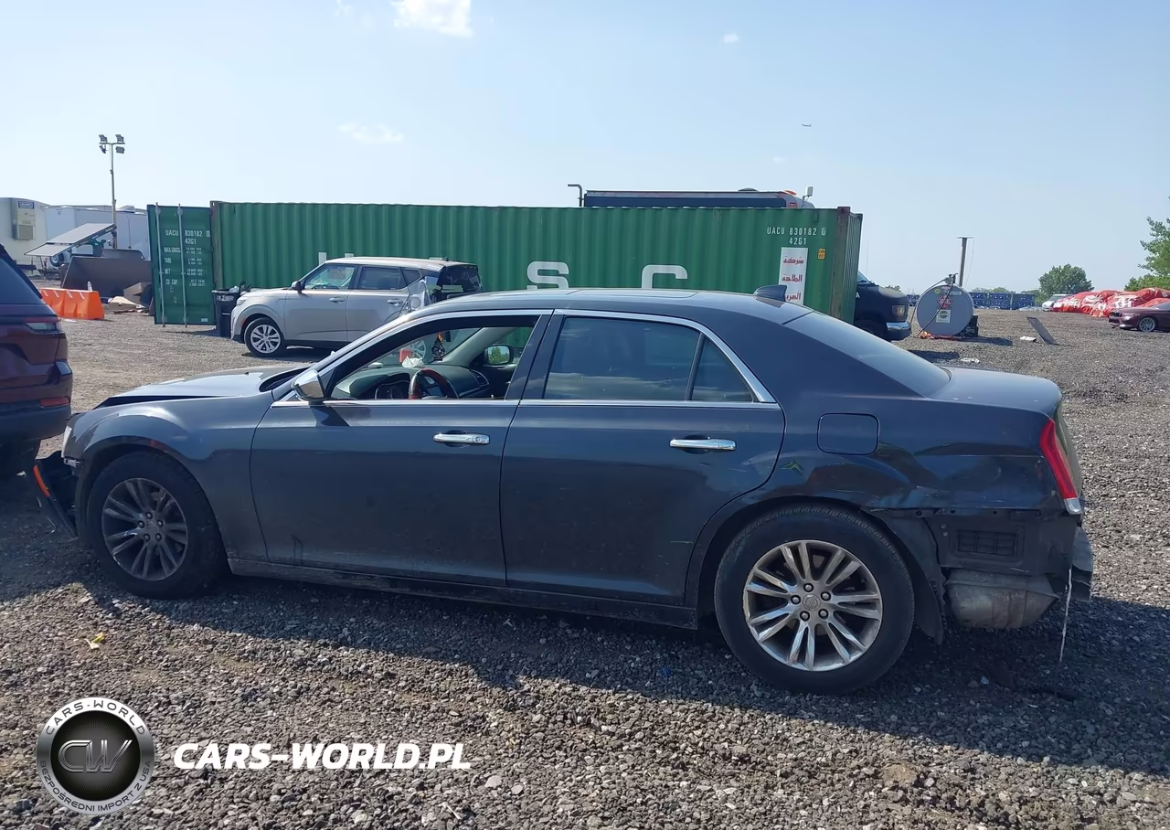 2017 Chrysler 300C VIN:2C3CCAEG6HH565252 - 14
