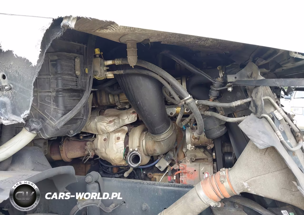 2016 Freightliner Cascadia 125 VIN:3AKJGLD56GSGV0838 - 9