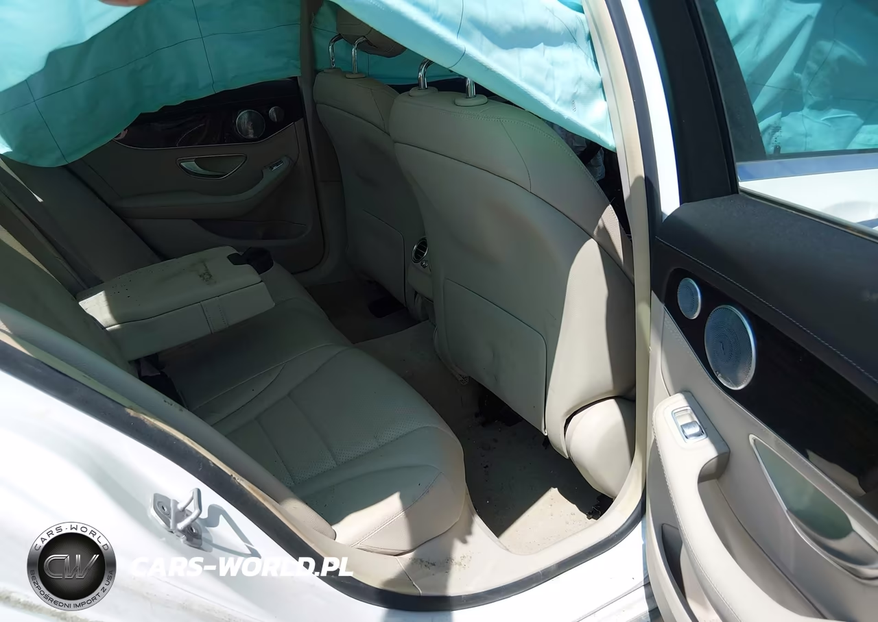 2015 Mercedes-Benz C 300 Luxury 4Matic VIN:55SWF4KB5FU061657 - 8