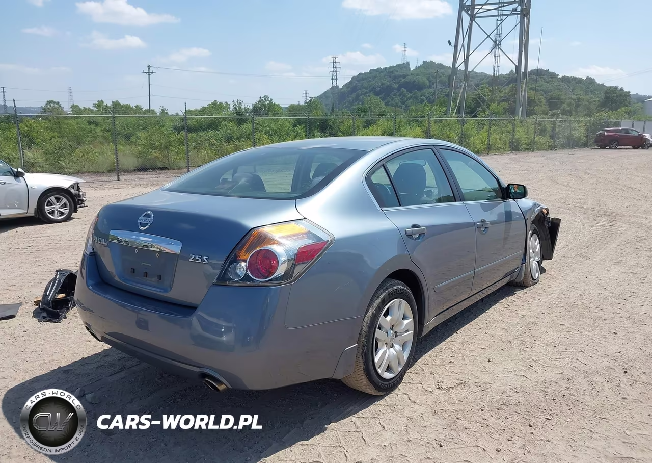 2011 Nissan Altima 2.5 S VIN:1N4AL2AP3BC116397 - 4