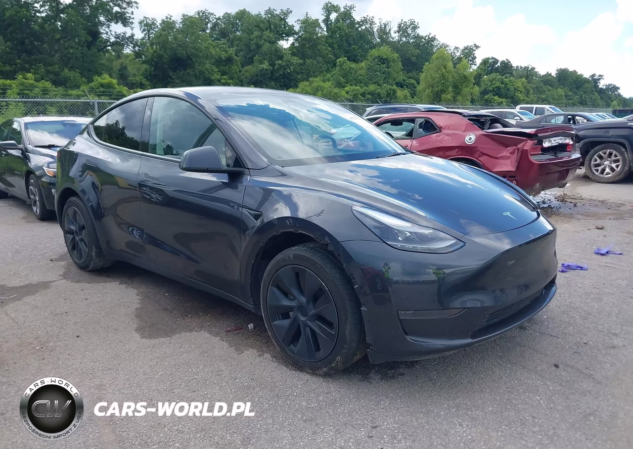 2024 Tesla Model Y Long Range Single Motor Rear-Wheel Drive-Rwd – zdjęcie 1 z 18