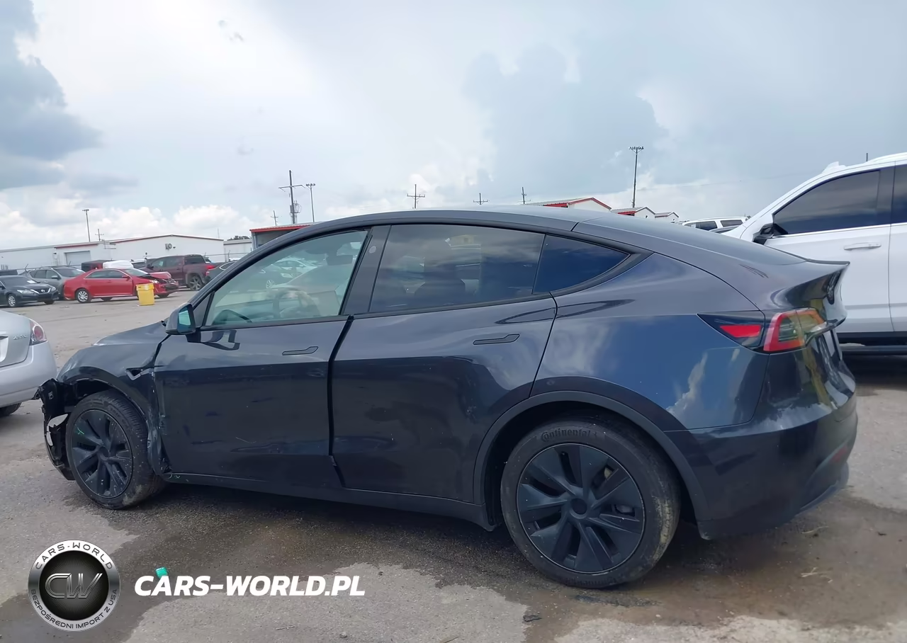 2024 Tesla Model Y Long Range Single Motor Rear-Wheel Drive-Rwd VIN:7SAYGDED1RF123809 - 14