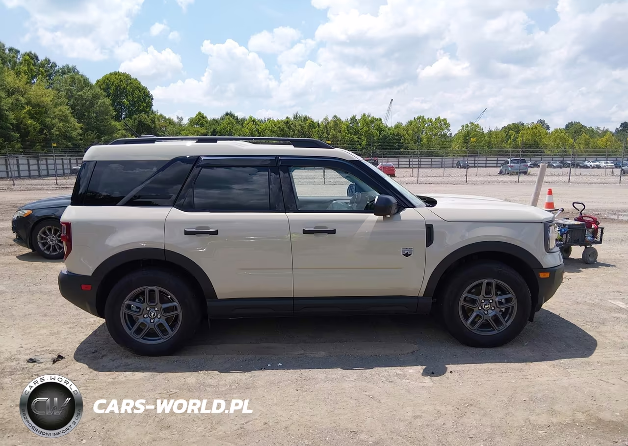 2025 Ford Bronco Sport Big Bend VIN:3FMCR9BN7SRF31257 - 13
