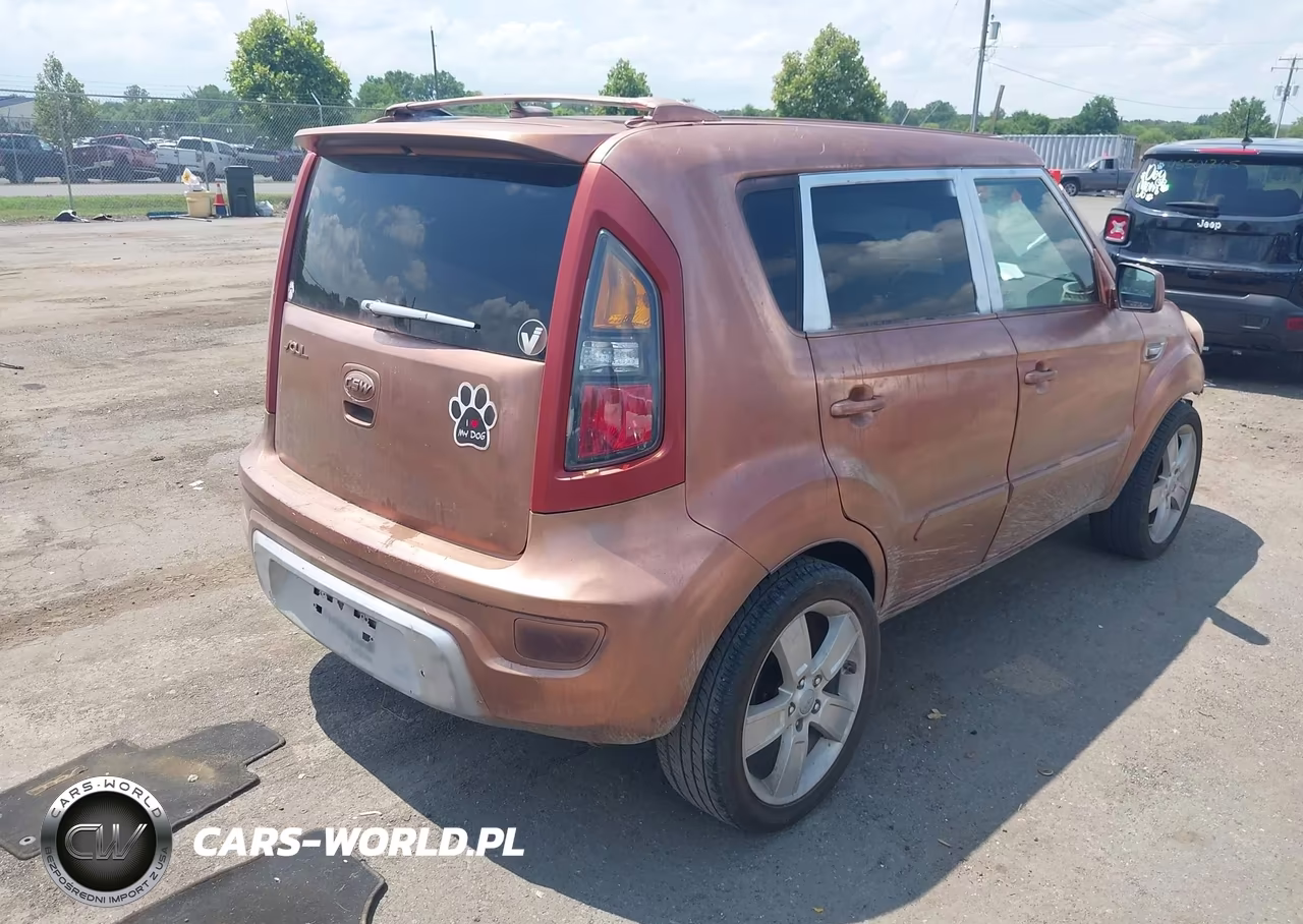 2013 Kia Soul VIN:KNDJT2A58D7749921 - 4