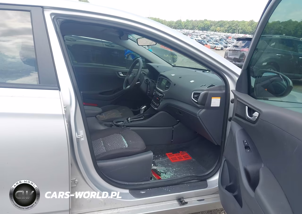 2017 Hyundai Ioniq Hybrid Blue VIN:KMHC65LC9HU030130 - 5