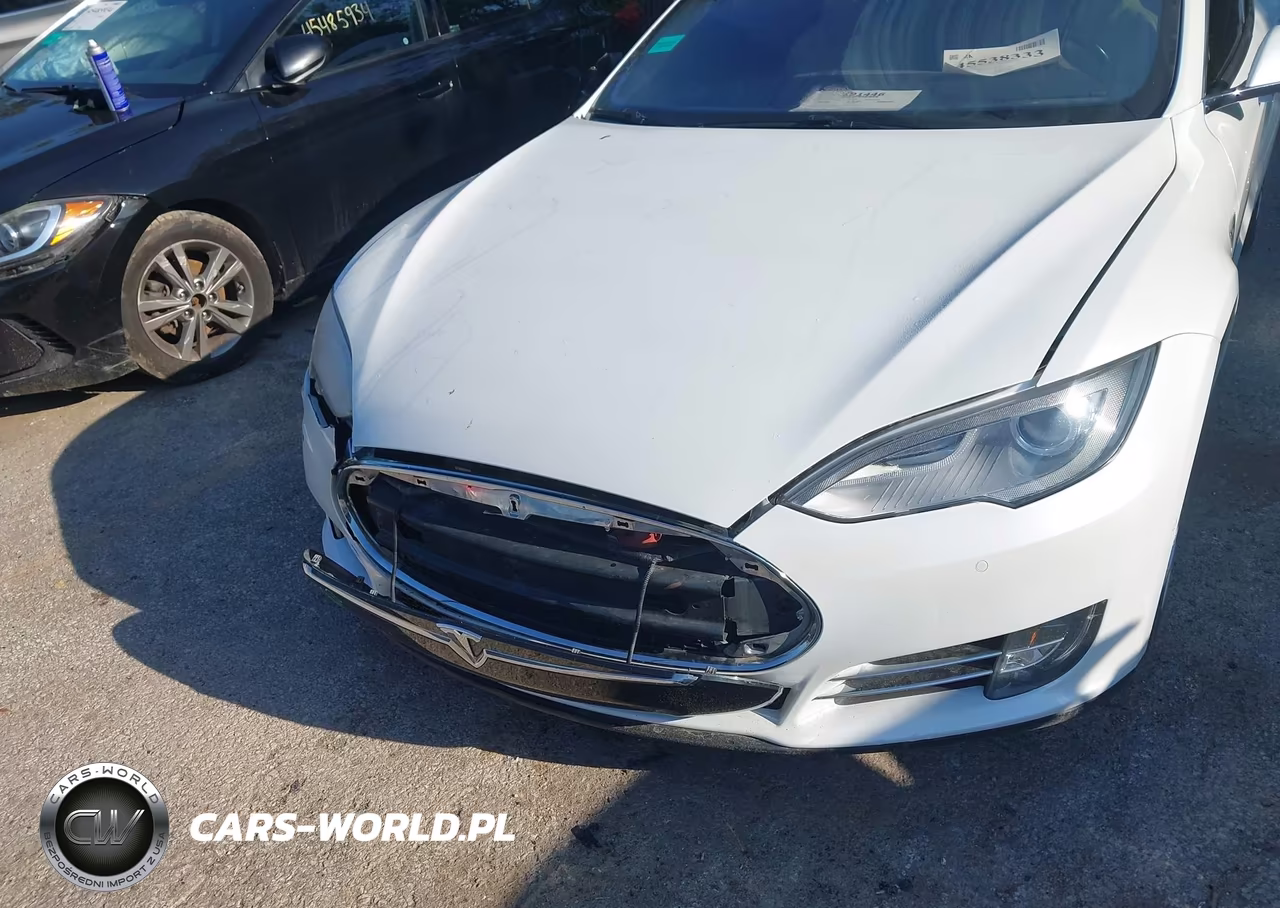 2015 Tesla Model S 70D-85D-P85D VIN:5YJSA1E2XFF102034 - 6