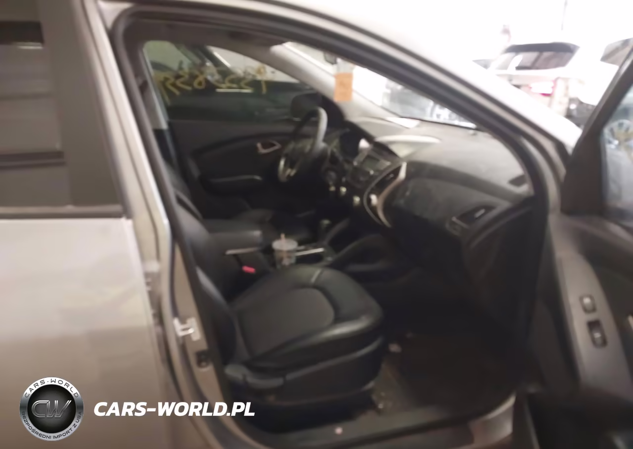 2010 Hyundai Tucson Gls VIN:KM8JUCAC8AU056924 - 5