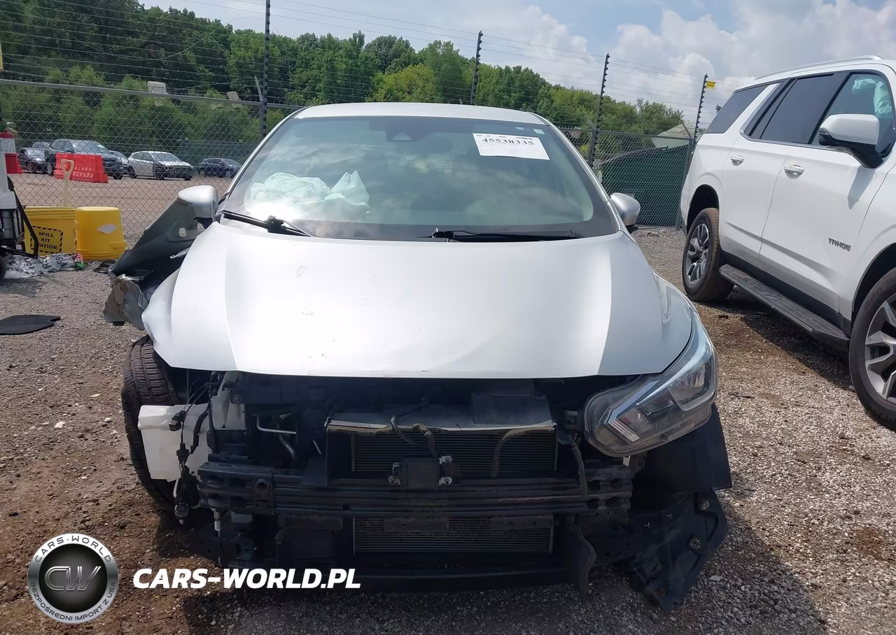 2020 Nissan Versa Sv Xtronic Cvt VIN:3N1CN8EV0LL825886 - 11