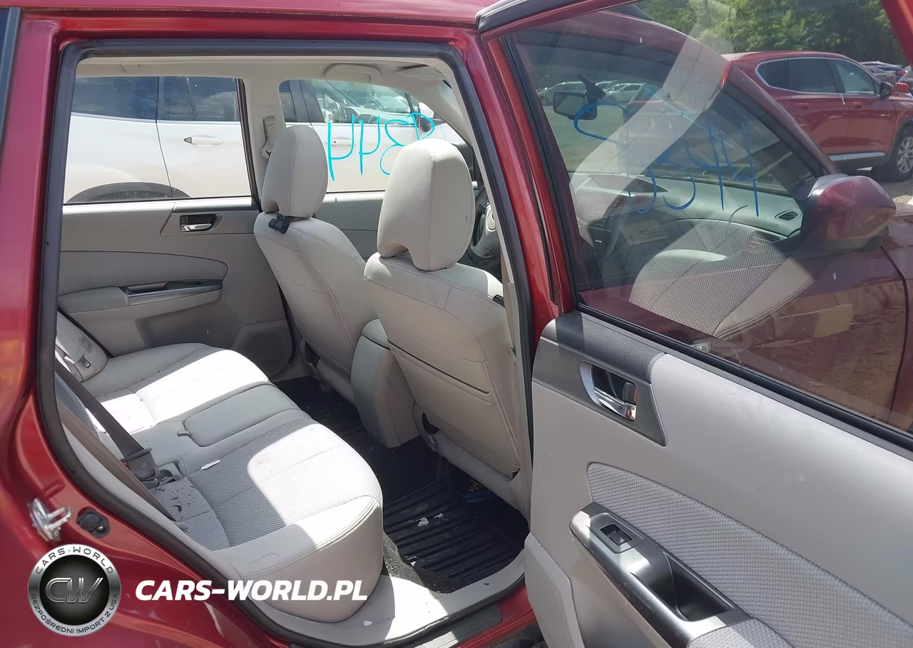 2011 Subaru Forester 2.5X Premium VIN:JF2SHADC7BH769029 - 8