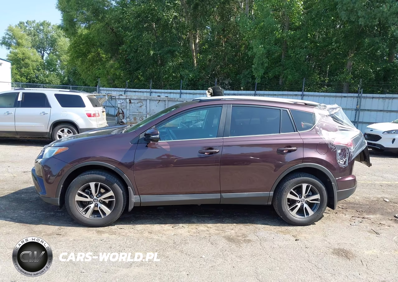 2017 Toyota Rav4 Xle VIN:2T3RFREV6HW679245 - 14