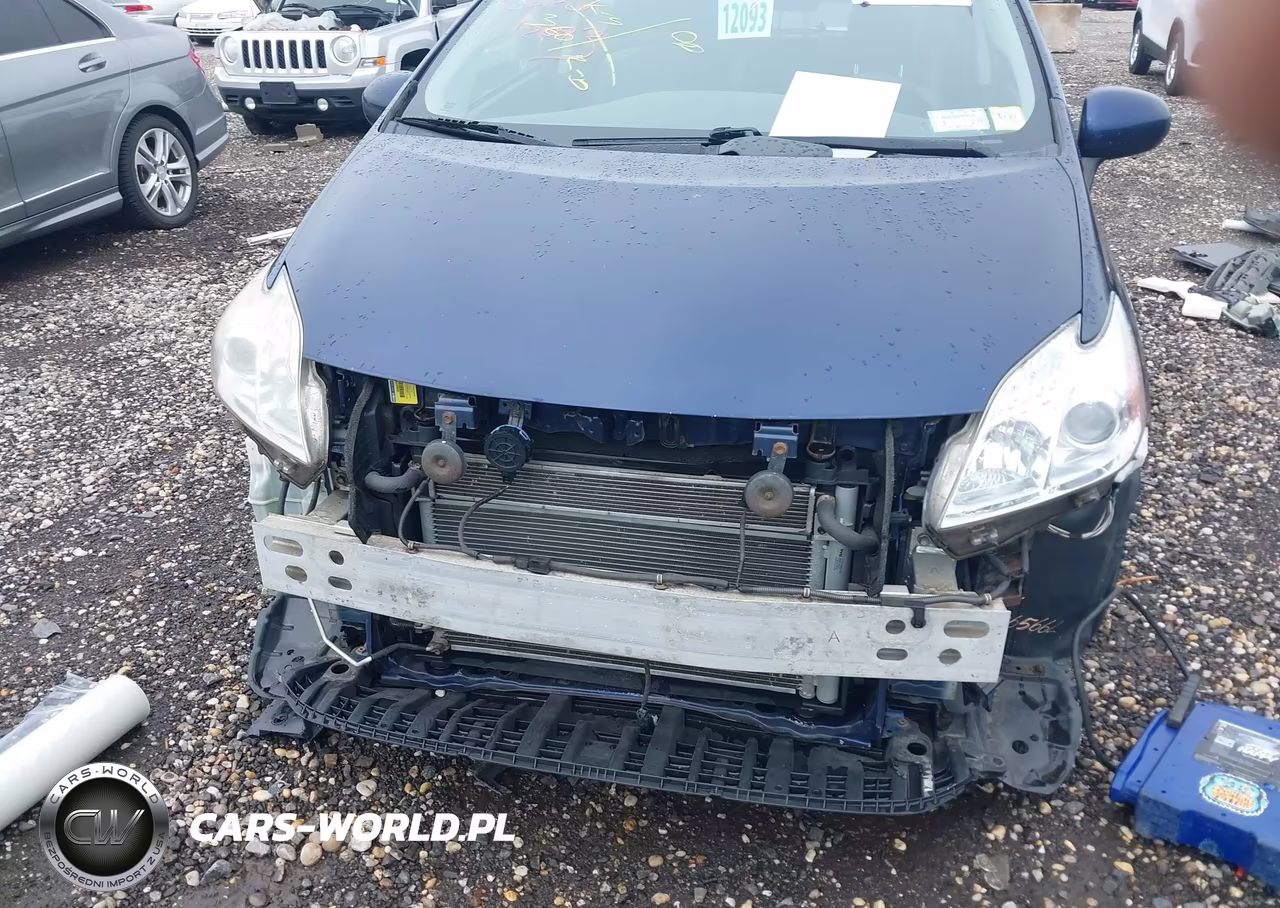 2015 Toyota Prius Two VIN:JTDKN3DU2F1898970 - 6