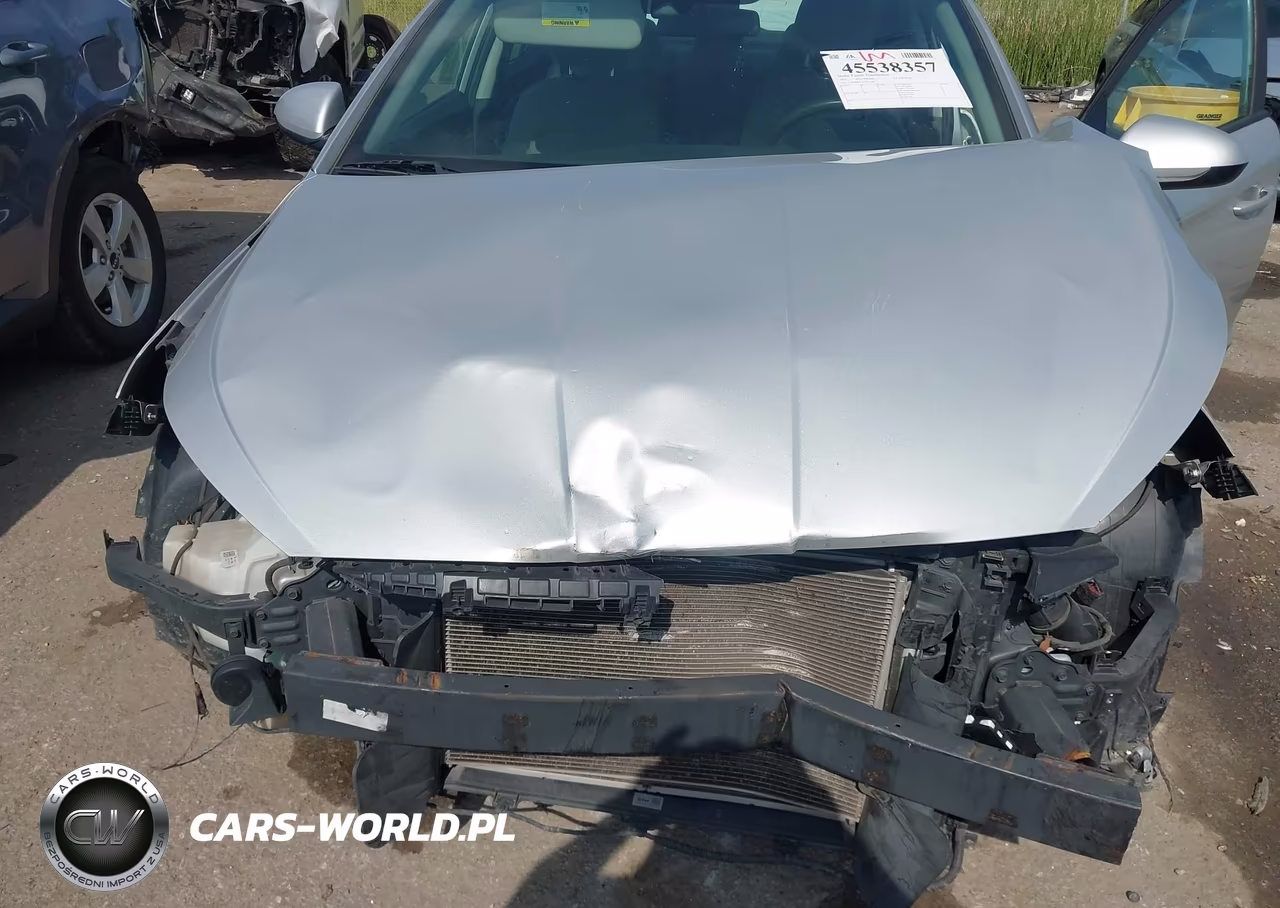 2019 Hyundai Elantra Sel VIN:5NPD84LF1KH433088 - 10