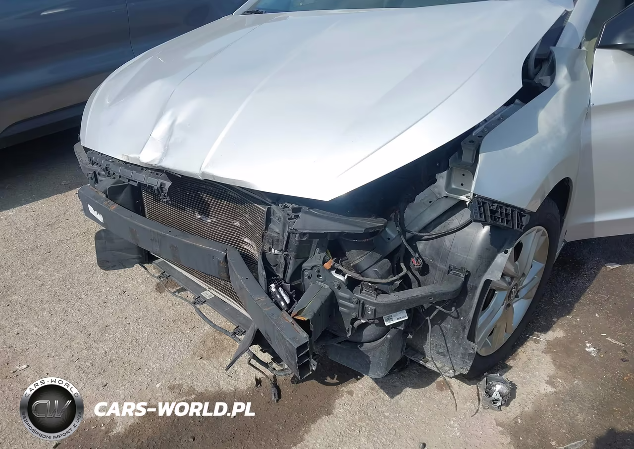 2019 Hyundai Elantra Sel VIN:5NPD84LF1KH433088 - 6