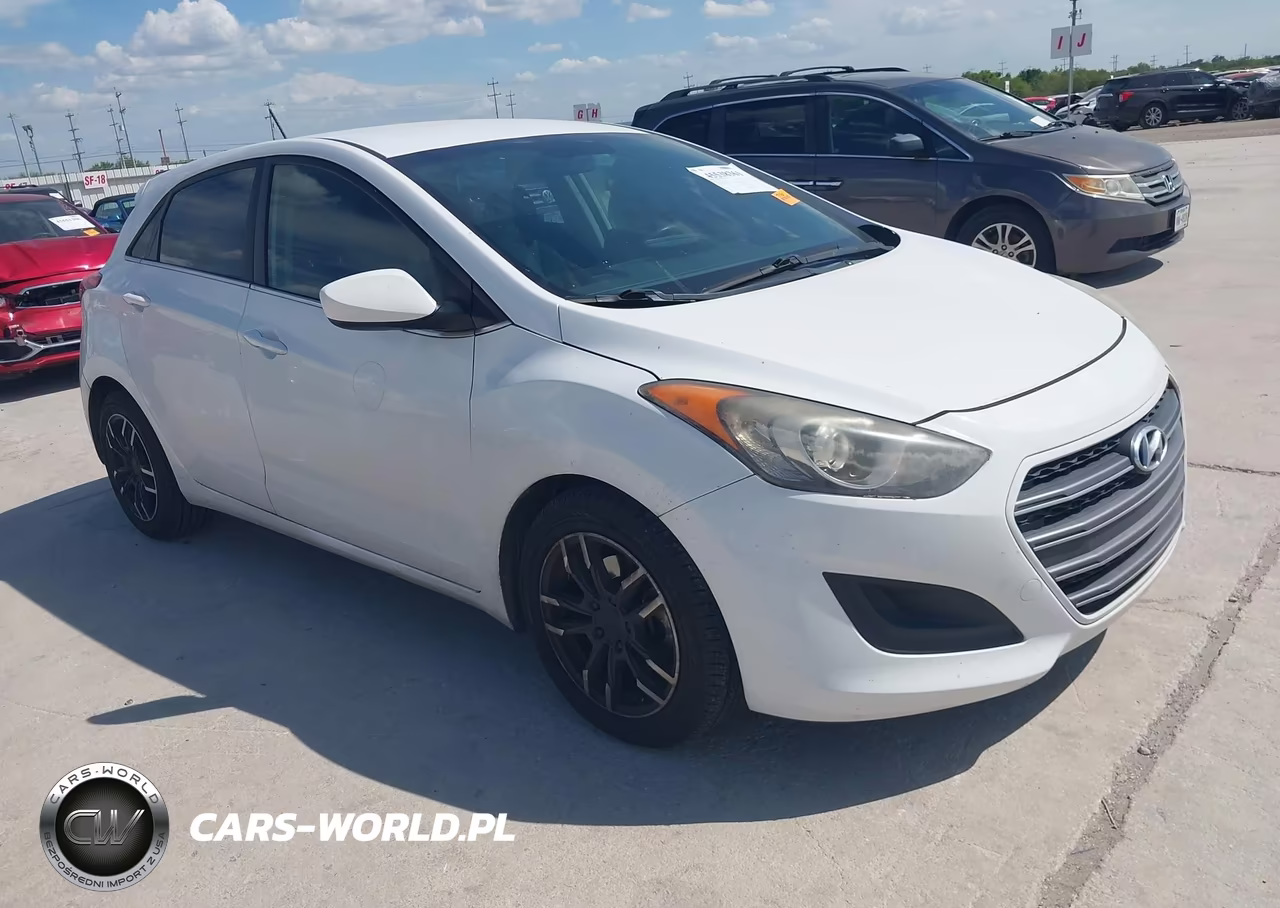 2016 Hyundai Elantra Gt – zdjęcie 1 z 16