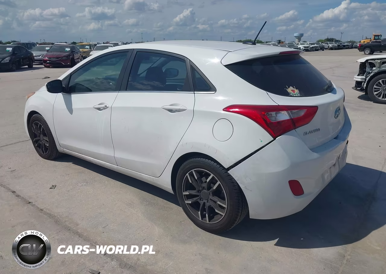 2016 Hyundai Elantra Gt VIN:KMHD35LH4GU323621 - 3
