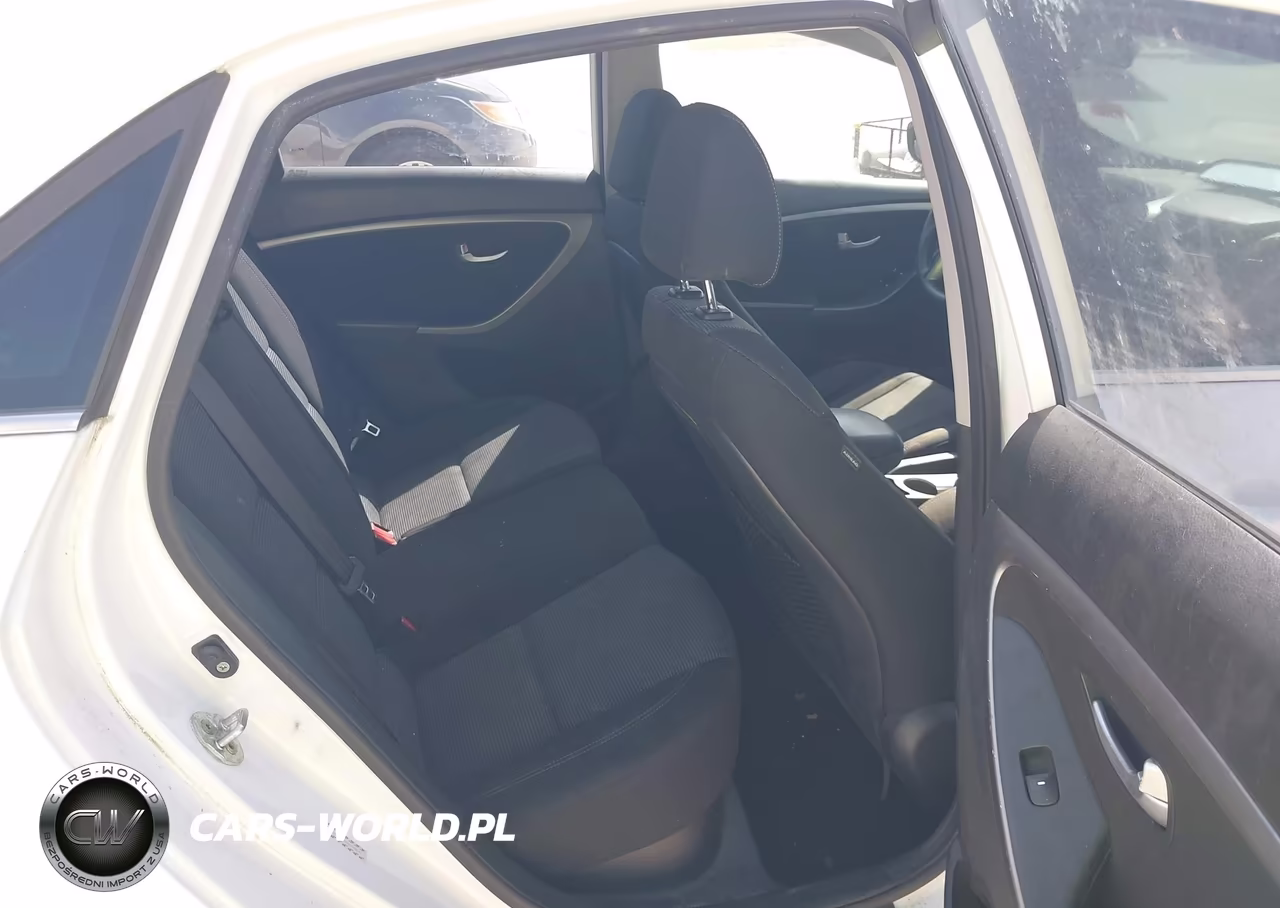2016 Hyundai Elantra Gt VIN:KMHD35LH4GU323621 - 8