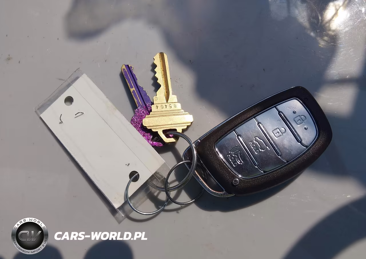 2019 Hyundai Tucson Value VIN:KM8J33A41KU023986 - 11