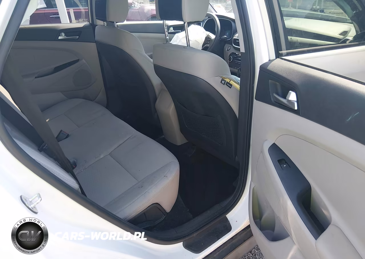 2019 Hyundai Tucson Value VIN:KM8J33A41KU023986 - 8