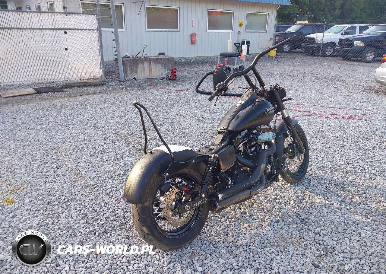 2013 Harley-Davidson Fxdb Dyna Street Bob VIN:1HD1GX412DC333654 - 4