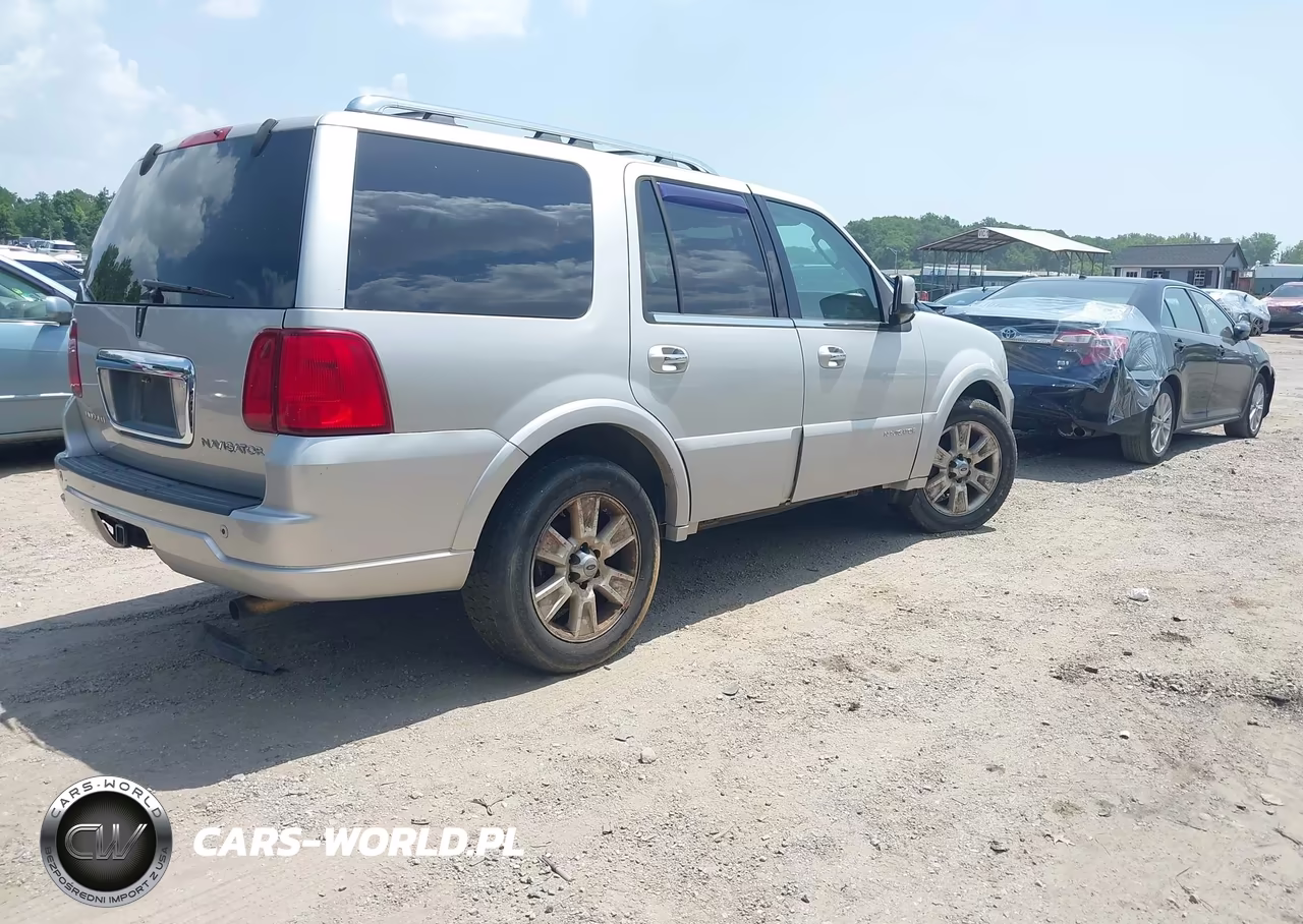2006 Lincoln Navigator Luxury-Ultimate VIN:5LMFU28556LJ26655 - 4