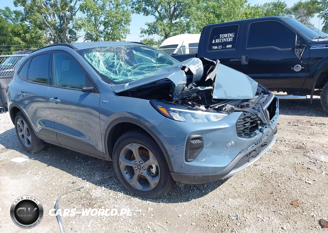 2026 Ford Escape St-Line – zdjęcie 1 z 16